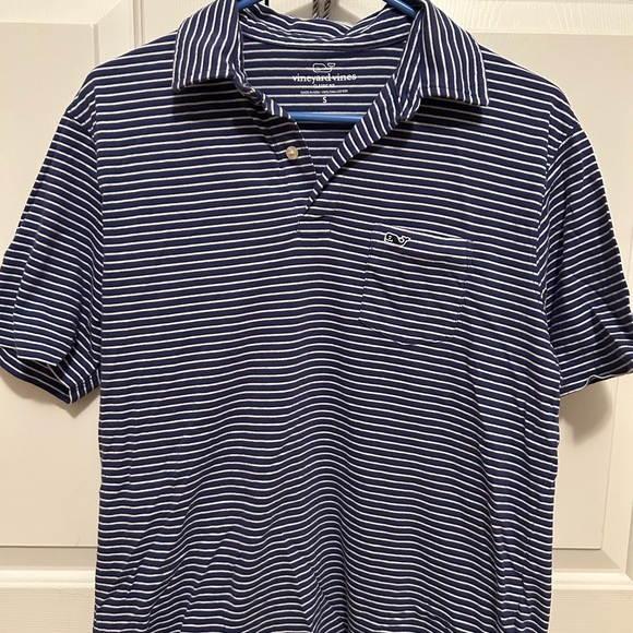 Vineyard Vines Shirt - Picture 1 of 2